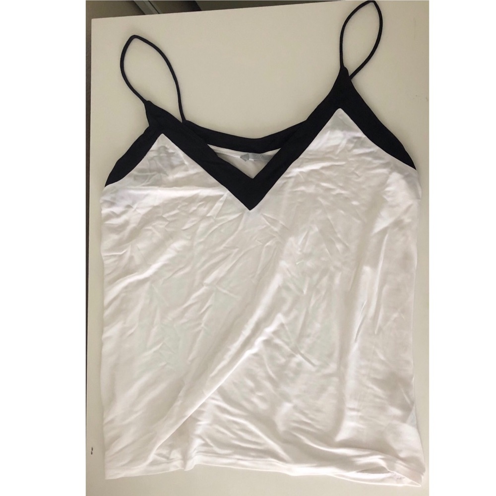 NWOT black and white blouse
